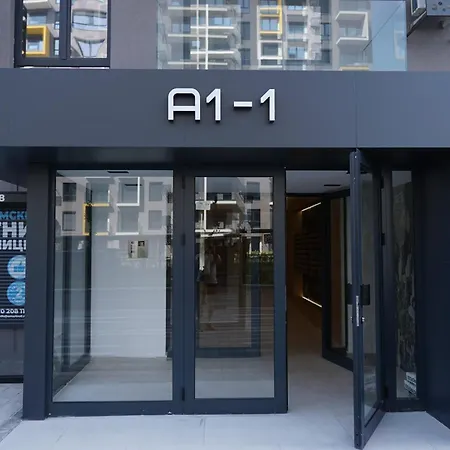 Aurora Apartment *