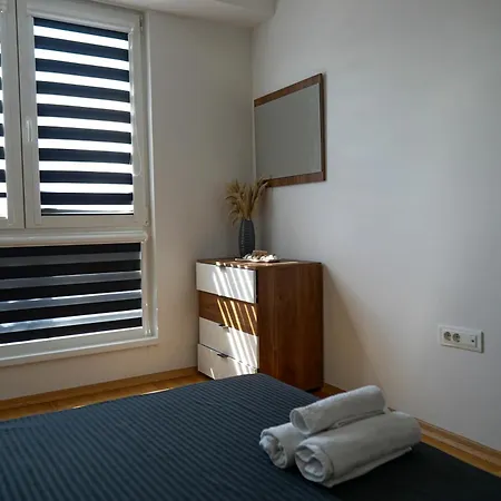 Apartment Aurora