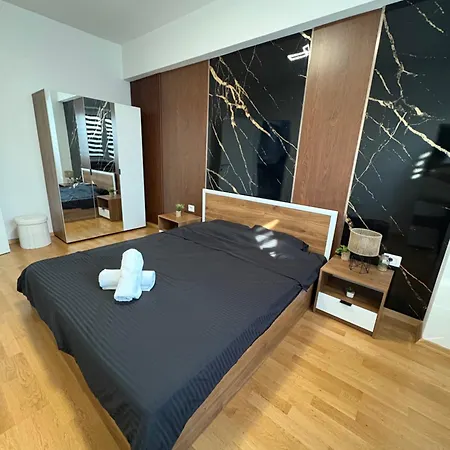 Apartment Aurora *